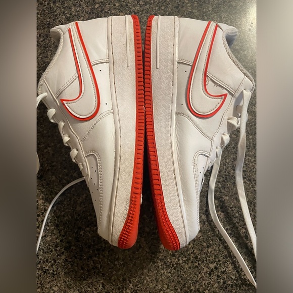 Nike Air Force 1 Youth Size 7 - Picture 5 of 5